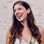 Beth Whelan - @adventuressbeth - Instagram