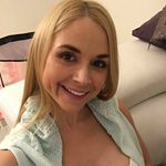 Beth Wiggins - @bethwig1 - Instagram