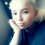 Beth Wilkes - @beth.wilkes.12 - Instagram