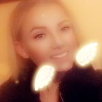 Beth Wilkes - @beth_w15 - Instagram