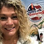 Beth Wolf Gervais - @beth.wolf.16 - Instagram