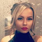 Beth wren - @darkvalleyprincess - Instagram