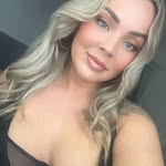 Beth Wright - @beth140711 - Instagram