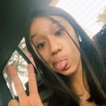 beth :) - @_bethyanez - Instagram