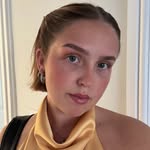 🧚🏼‍♀️🍒🦋🌼🩷🍓🫧✨🪸 - @bethybarrass - Instagram
