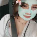 Beth - @bethzeeee - Instagram