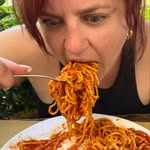 Beth Zito - @olivegreenolives - Instagram