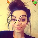 Bethan Davis - @bethan_davis2001 - Instagram
