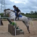 Bethan Hill - @bethan_eq - Instagram