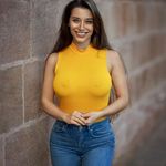 Bethany Avery - @bethanyavery15 - Instagram