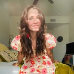 Bethany Bain - @thebeeeb - Instagram