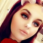 Bethany Barnes - @kinkysunflowerpot - Instagram