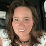 Bethany Ewing - @bethanywithoutborders - Instagram