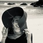 Bethany Bunker - @gracielynnthebulldog - Instagram
