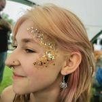 Bethany Burrows - @festival_glitter_ - Instagram