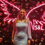 Bethany Burrows - @xbethibobx - Instagram