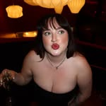 Bethany Cameron - @beth_cameron3 - Instagram