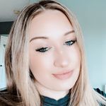 @bethanycartwrightt - Instagram