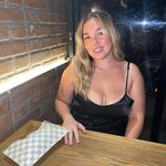 Beth Castle - @bethanycastle_ - Instagram