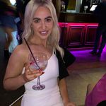 Bethany Collins - @bethcollins12 - Instagram