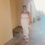 Bethany Cooke - @princess_._beth - Instagram