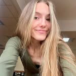 Bethany Dunn - @lilgiggl3r - Instagram