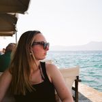 Bethany Griffiths - @bethanygriffiths - Instagram