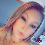 Bethany Johnston - @bethanyzahas - Instagram