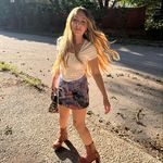 Bethany Kinder - @bethynanas - Instagram