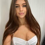 bethany phoenix - @bethanyphoenix.tiirer - Instagram