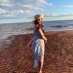 Bethany Pineau - @bethanypineau - Instagram