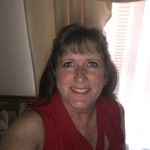 Beth Ann Schuster-Moore - @adesgram - Instagram