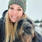 Bethany Stokes - @honeyblbee - Instagram