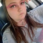 Bethany Tyler Mark - @taildfox1 - Instagram
