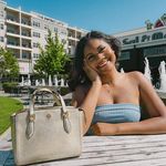 Bethany Walker - @beth_joi - Instagram