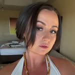 Bethany Walker - @bethanywalker57 - Instagram