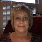 Betsy Cartwright - @meme0301 - Instagram