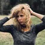 Betsy Ball Clark - @therealglamhippie - Instagram