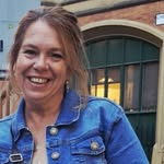 Helen Dodd - @betsycollings2 - Instagram