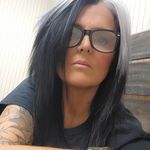 Betsy Cox - @betskitter - Instagram