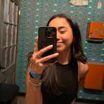 Betsy Diaz - @betsy0212 - Instagram