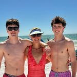 Betsy Dolan - @dolanbetsy - Instagram