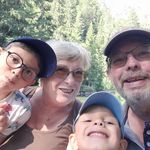 Elisabeth Vincent - @vincentguybetsy - Instagram