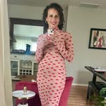 Betsy Hackett - @bootsyisabusta - Instagram