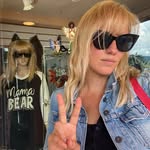 Betsy Holt - @betsyholt4 - Instagram