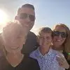 Betsy Hoffman - @betsygarlinghouse - TikTok