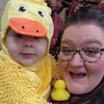 Betsy Hyde - @betsylynn81 - Instagram