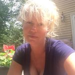 Betsy Marsh - @bttmrsh - Instagram