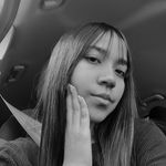 Betsy Ojeda - @bbtsyyy - Instagram