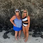Betsy Roberson - @betsycameron8 - Instagram
